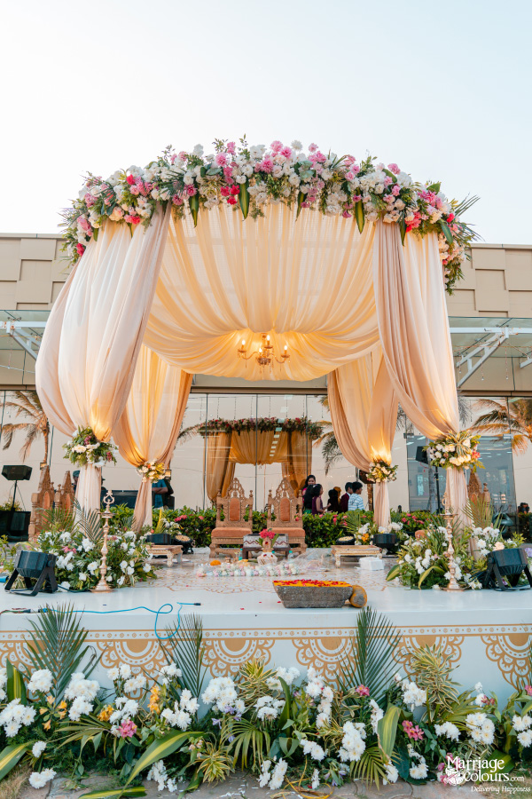 Royal Mandap Decoration